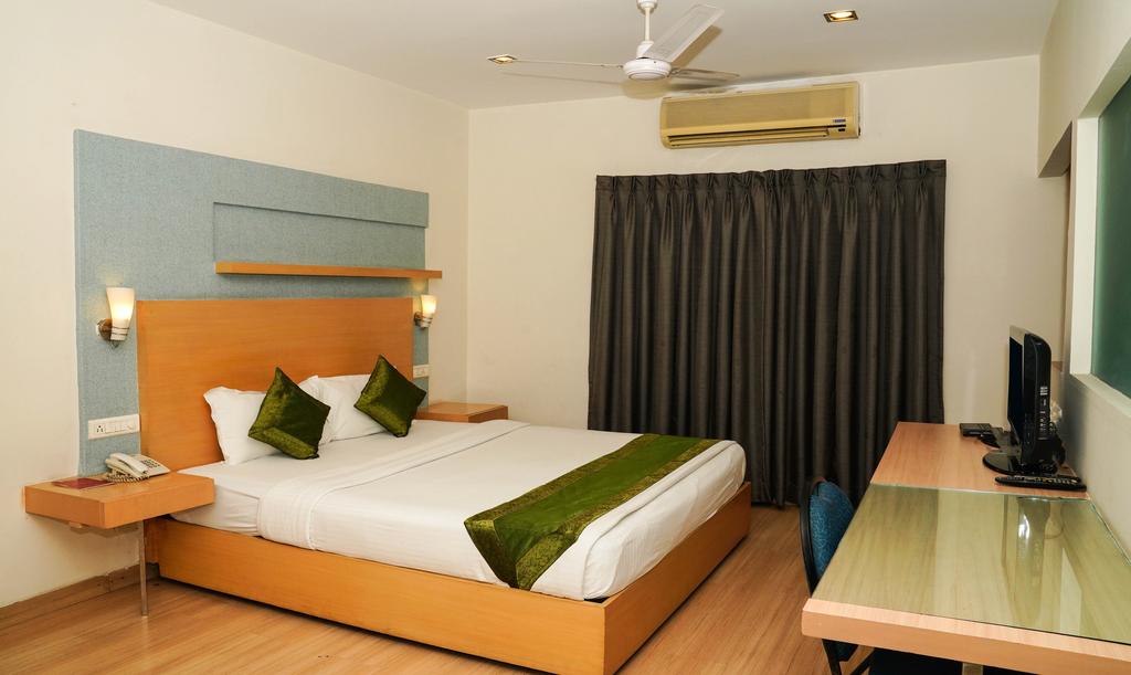 Отдых в отеле Oyster Suites Хайдарабад