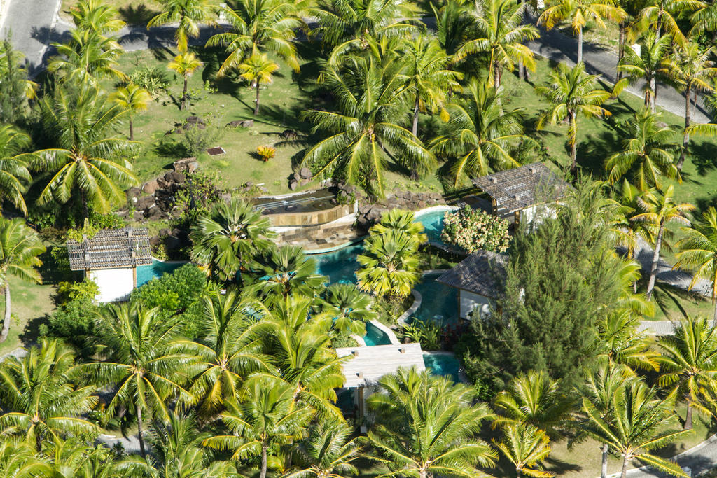 St. Regis Bora Bora Resort фото туристов