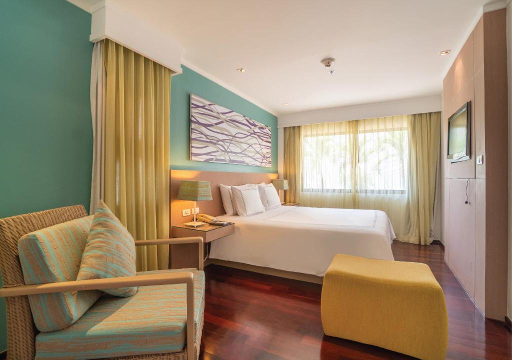 Radisson Resort & Suites Phuket (ex Swissotel Suites Kamala) фото и отзывы