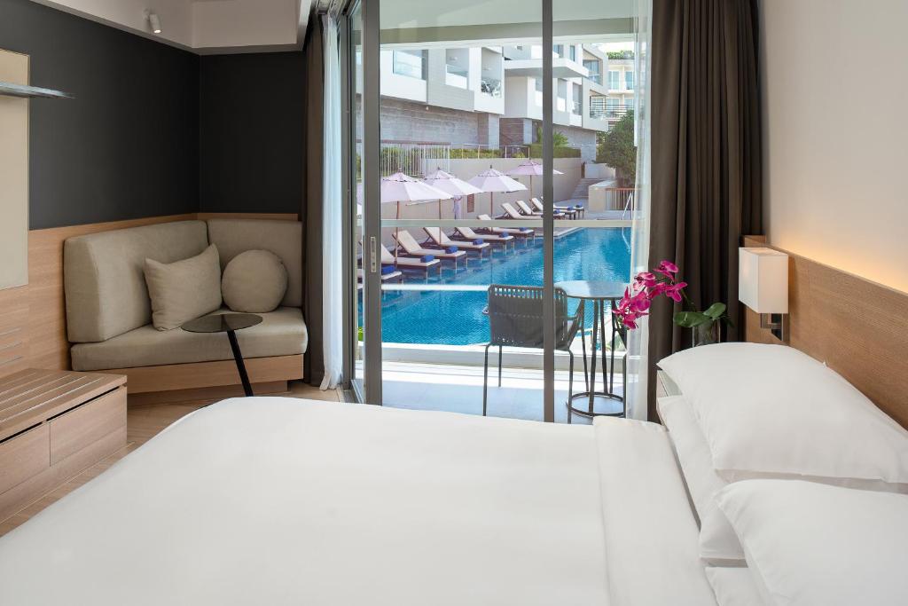 Отель, Таиланд, Патонг, The Andaman Beach Hotel Phuket (Ex. Hyatt Place Phuket Patong)