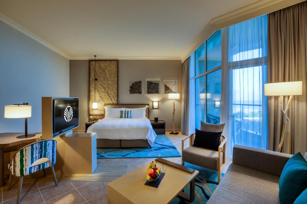 Відгуки про готелі Fujairah Rotana Resort & Spa