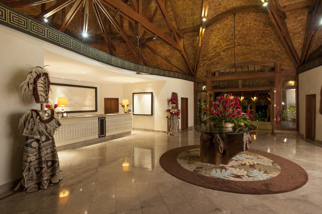 Гарячі тури в готель St. Regis Bora Bora Resort
