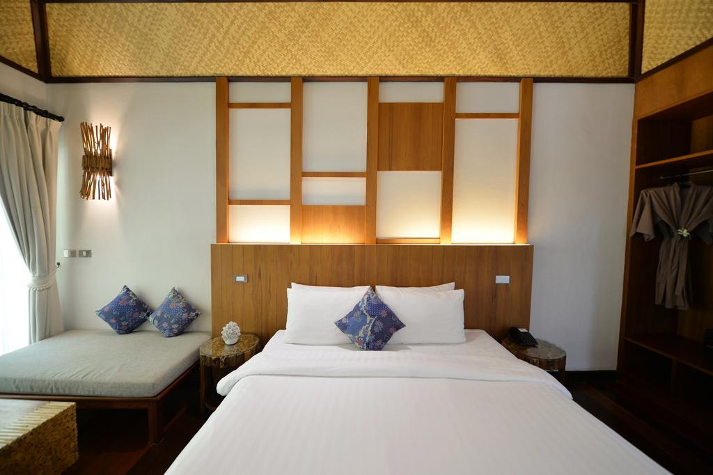 Hotel reviews Tup Kaek Sunset Beach Resort & Spa