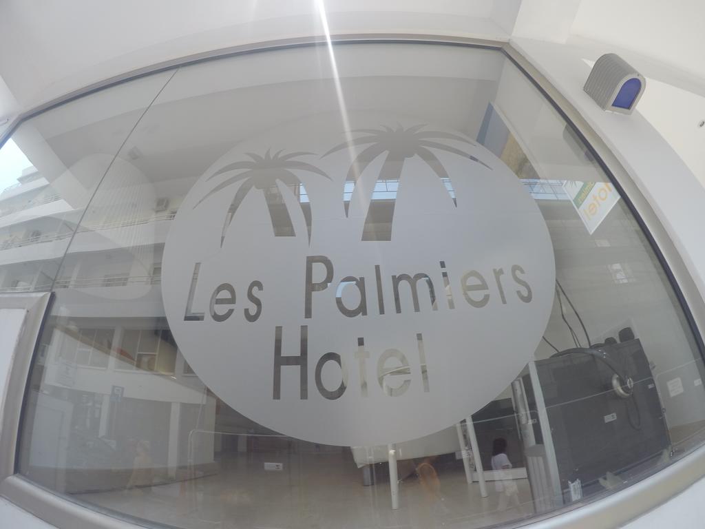 Ларнака, Les Palmiers Hotel, 2