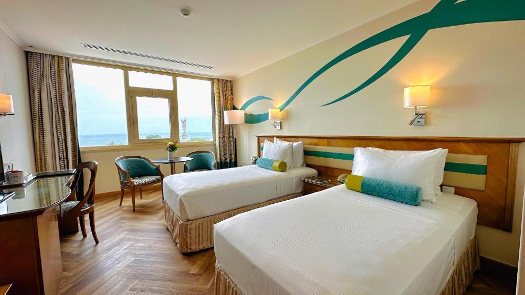 Отзывы про отдых в отеле, Coral Beach Resort Sharjah