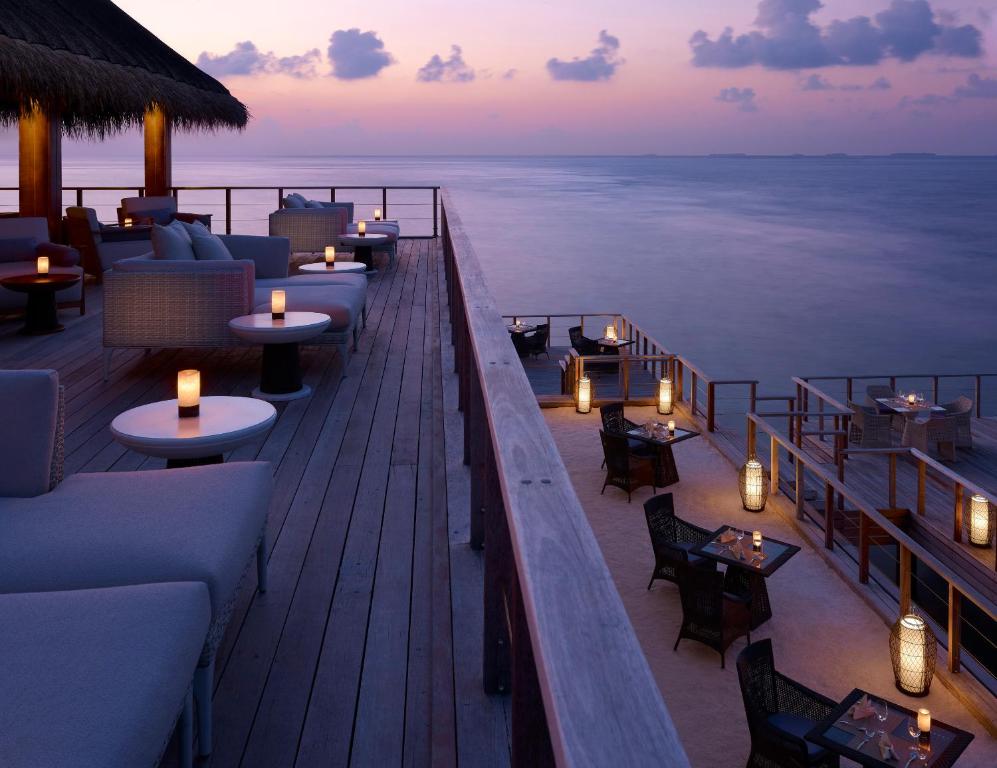 Готель, Мальдіви, Баа Атол, Dusit Thani Maldives