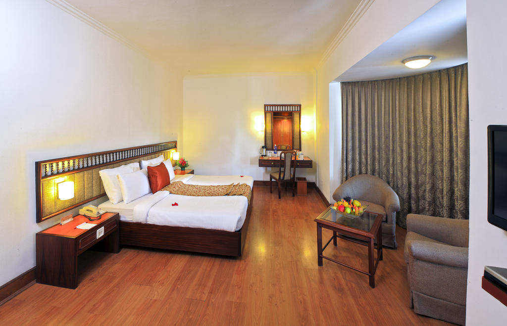 Abad Plaza Hotel, Кочин, Индия, фотографии туров