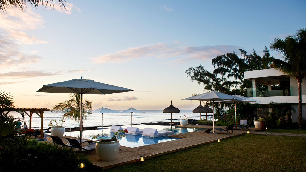 Горящие туры в отель Leora Beachfront Apartments Маврикий Маврикий