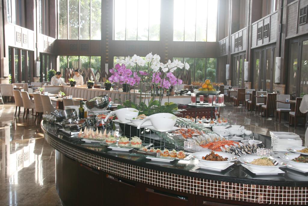 Відгуки про готелі Pullman Sanya Yalong Bay Resort & Spa