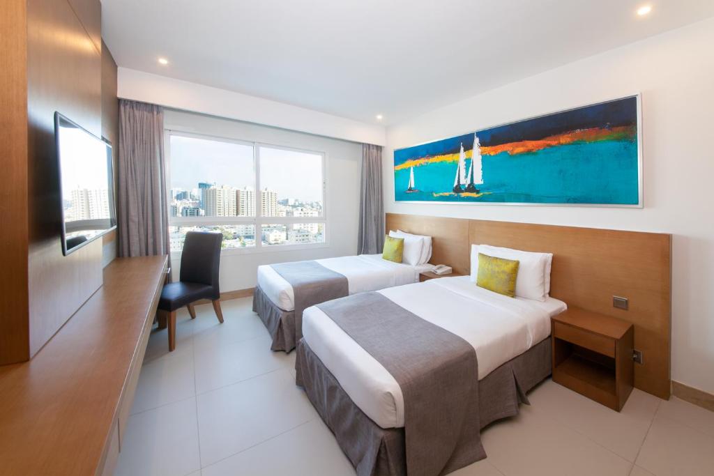Отзывы про отдых в отеле, Ramada Beach Hotel Ajman