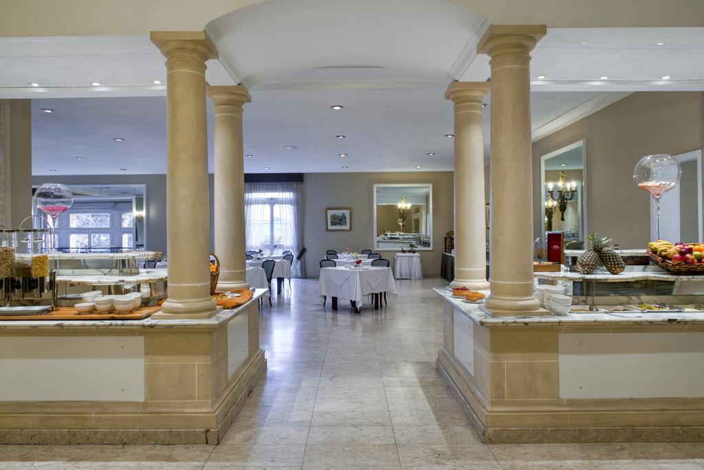 Corinthia Palace Hotel & Spa Мальта цены