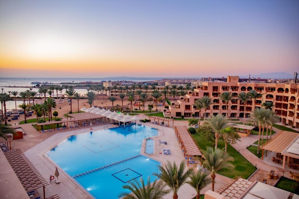Отзывы туристов, Continental Hotel Hurghada (ex. Movenpick Resort Hurghada)