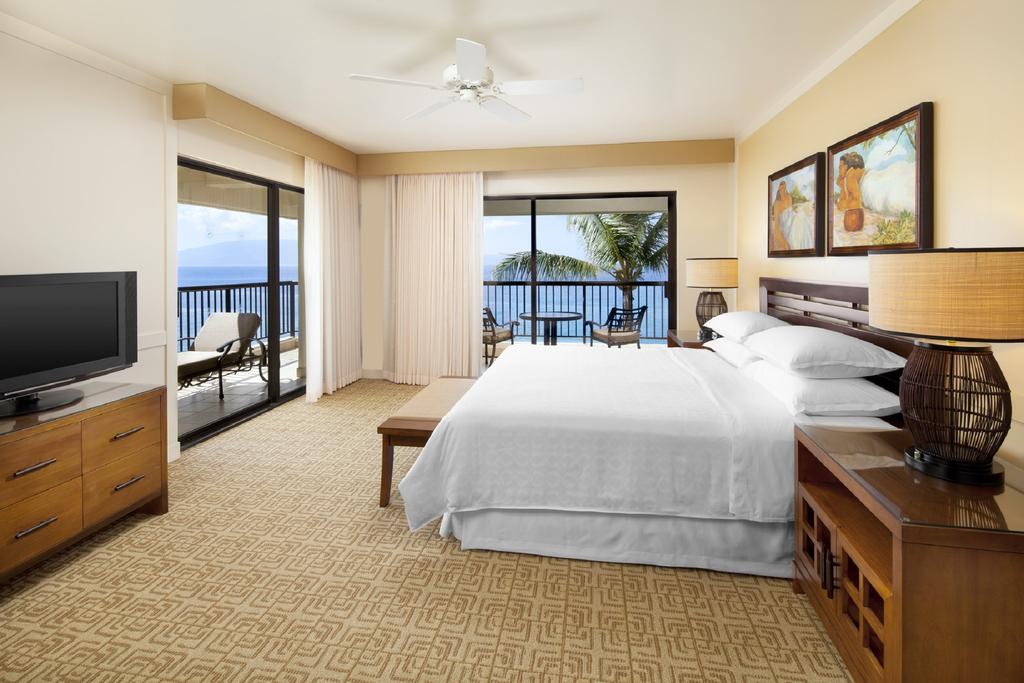 Мауї Sheraton Maui Resort & Spa ціни