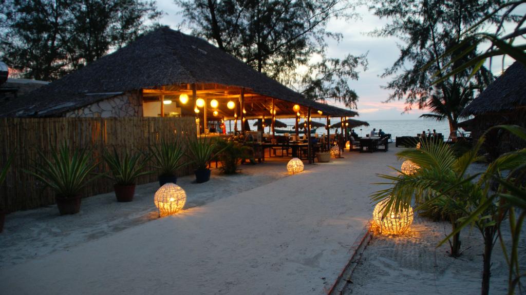 Mary Beach Hotel, Камбоджа, Сиануквиль, туры, фото и отзывы