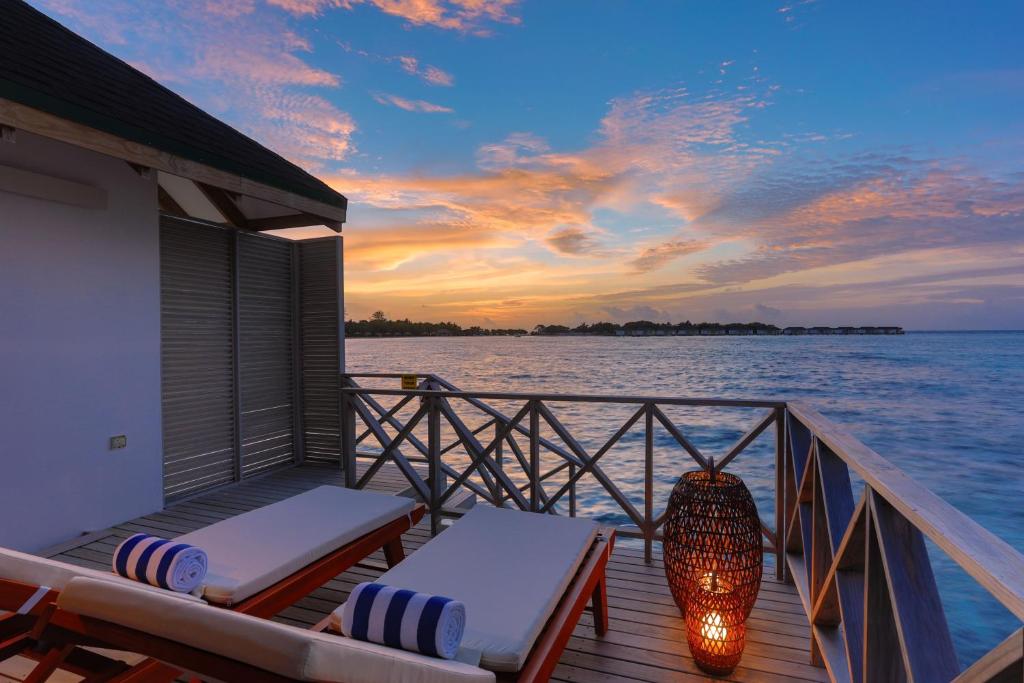 Wakacje hotelowe Cinnamon Dhonveli Maldives
