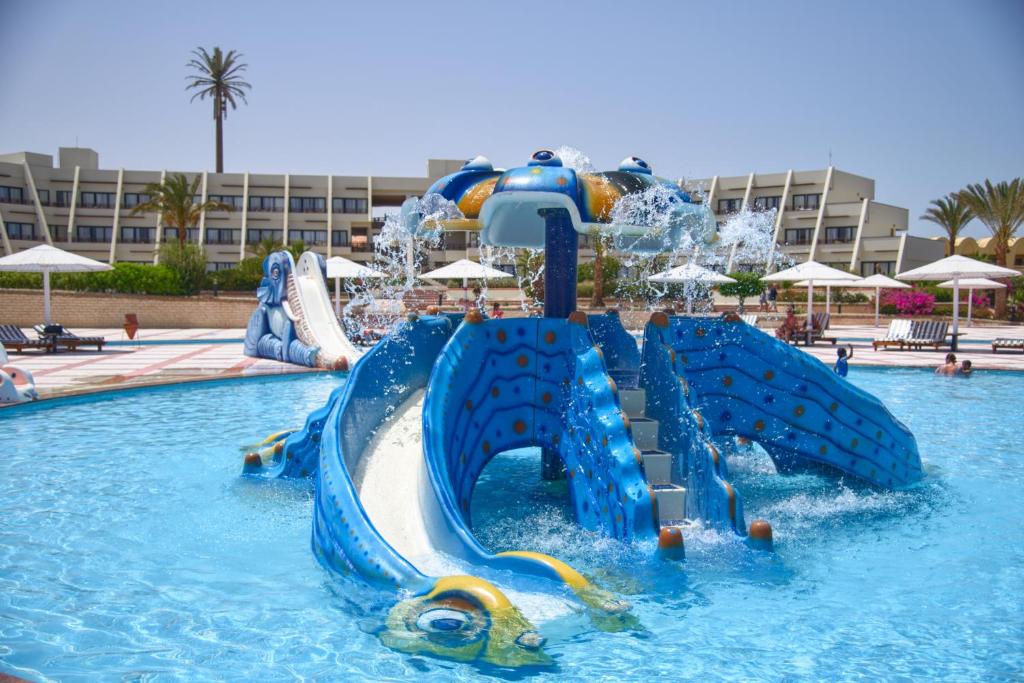 Гарячі тури в готель Pharaoh Azur Resort (ex. Sonesta Pharaoh Beach Resort) Хургада