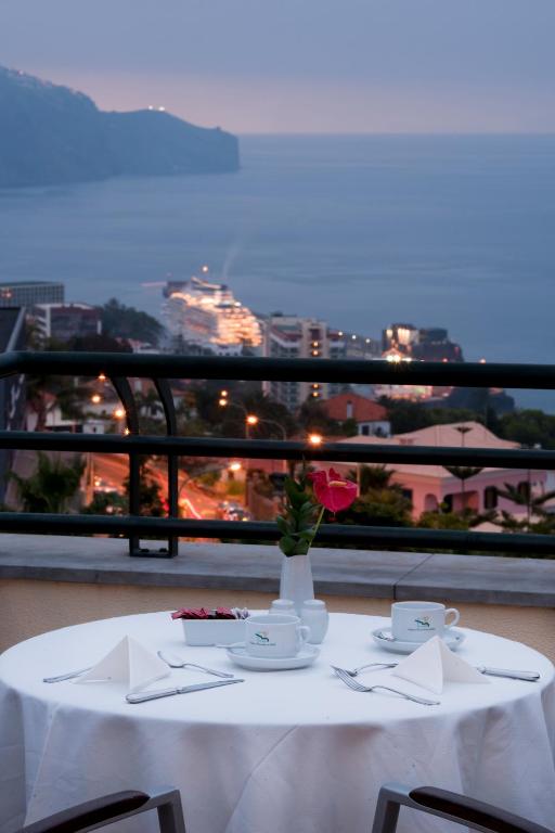 Отдых в отеле Madeira Panoramico Hotel