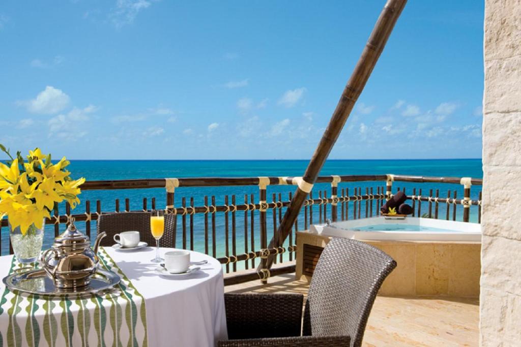 Dreams Riviera Cancun Resort & Spa - All Inclusive Мексика ціни