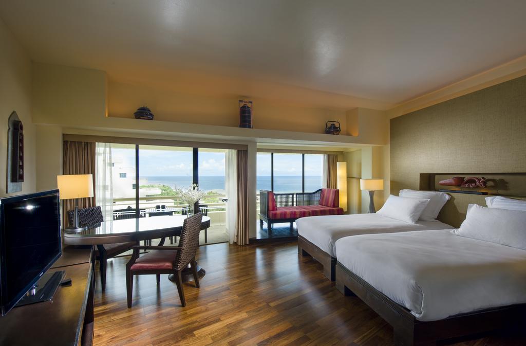 Горящие туры в отель Pullman Phuket Karon Beach Resort (ex.Hilton Phuket Arcadia Resort & Spa) Пляж Карон Таиланд