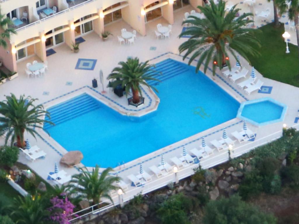 Recenzje turystów Hotel Corsica