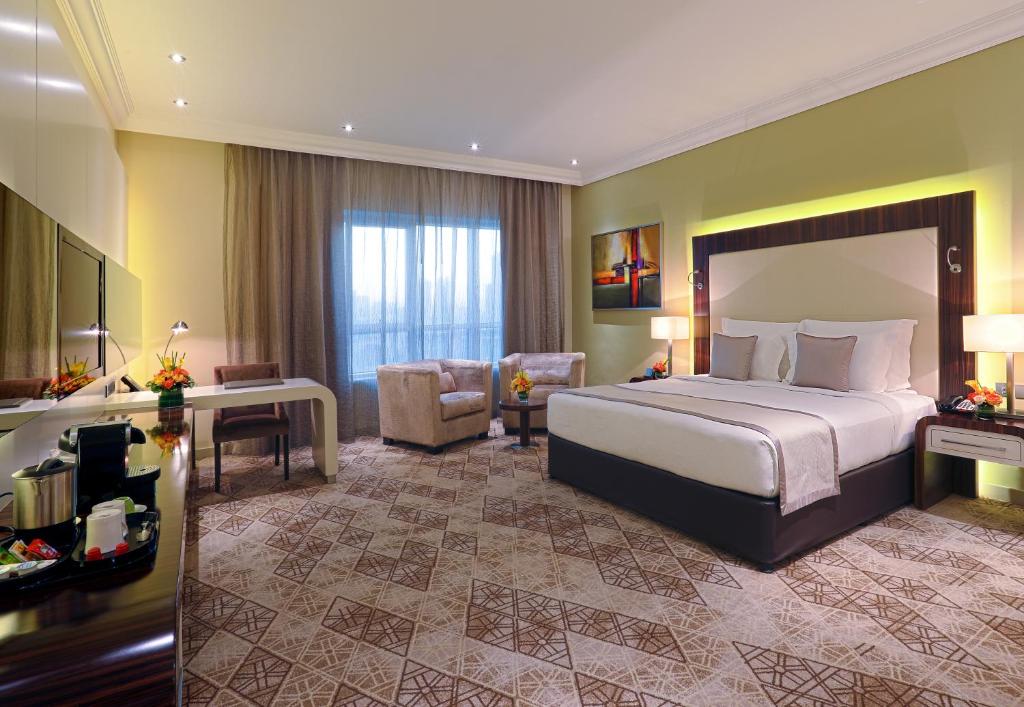 Reviews of tourists, Elite Byblos Hotel (ex. Coral Dubai Al Barsha)