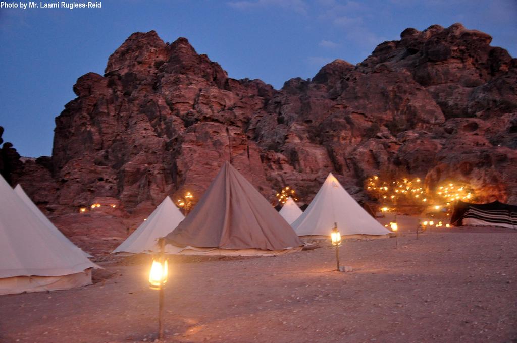 Відгуки про готелі The Rock Camp Petra
