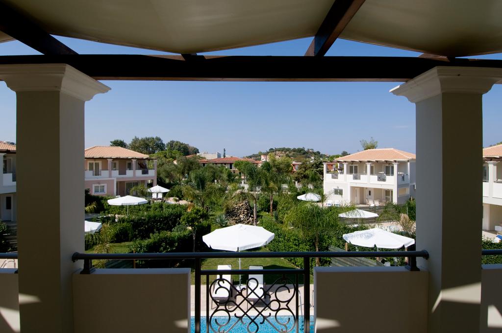 Отзывы туристов Mamfredas Resort Luxury Villas