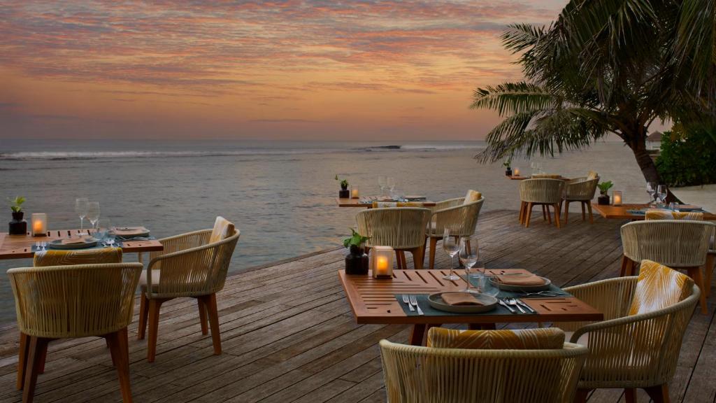 Отдых в отеле Anantara Veli Resort & Spa Южный Мале Атолл Мальдивы