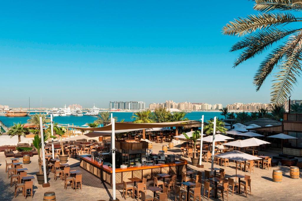 Отель, 5, Le Meridien Mina Seyahi Beach Resort & Waterpark
