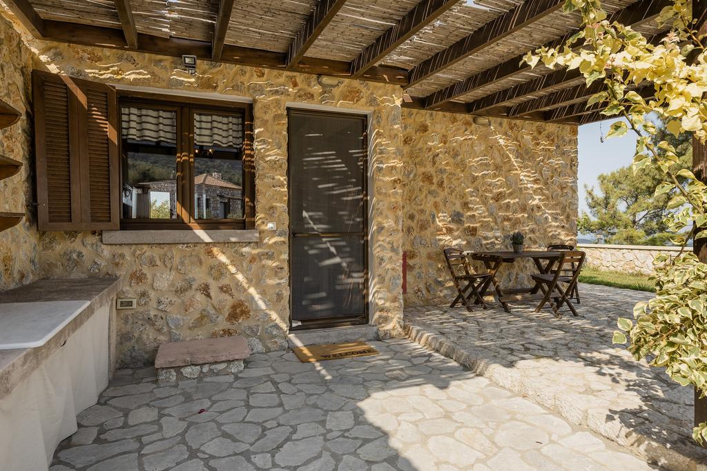 Відпочинок в готелі Salakos Villas Родос (Егейське узбережжя) Греція
