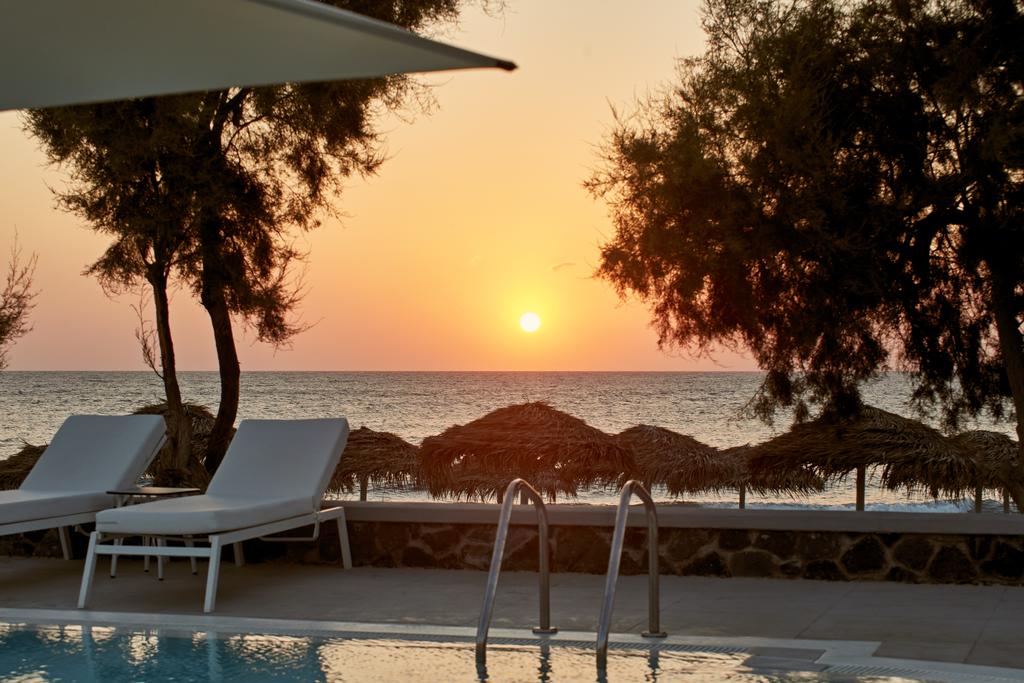 Горящие туры в отель Costa Grand Resort & Spa Санторини (остров) Греция