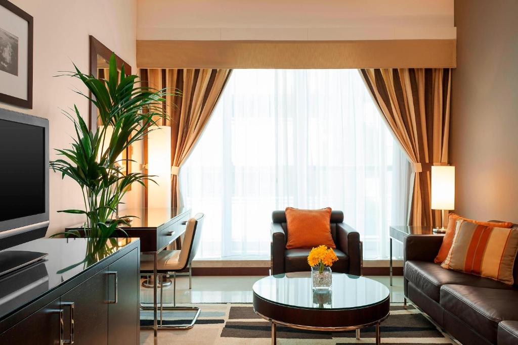 Hotel, United Arab Emirates, Dubai (city), Four Points By Sheraton Sheikh Zayed Road