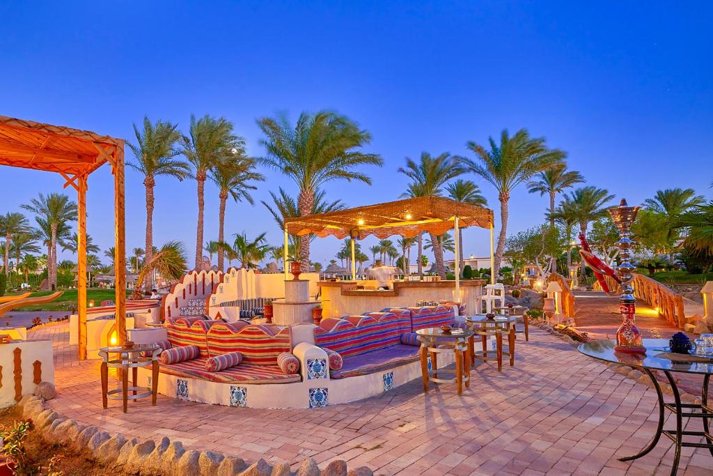 Відпочинок в готелі Parrotel Beach resort (ex. Radisson Blu) Шарм-ель-Шейх