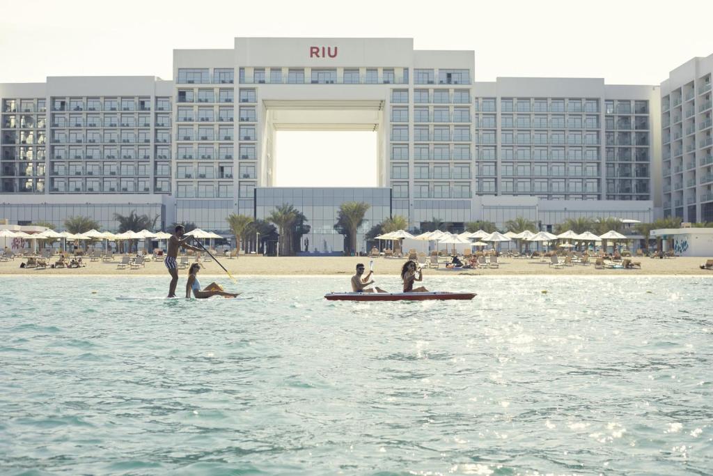 Відгуки про відпочинок у готелі, Riu Dubai Beach Resort - All Inclusive
