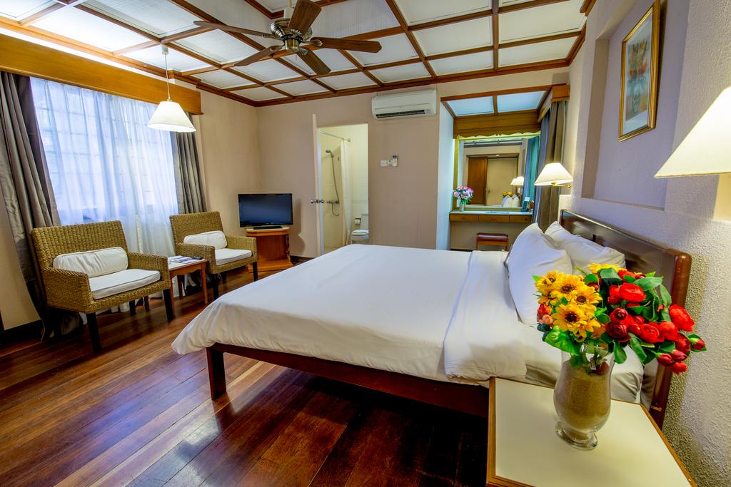 Горящие туры в отель Berjaya Tioman Resort Тиоман