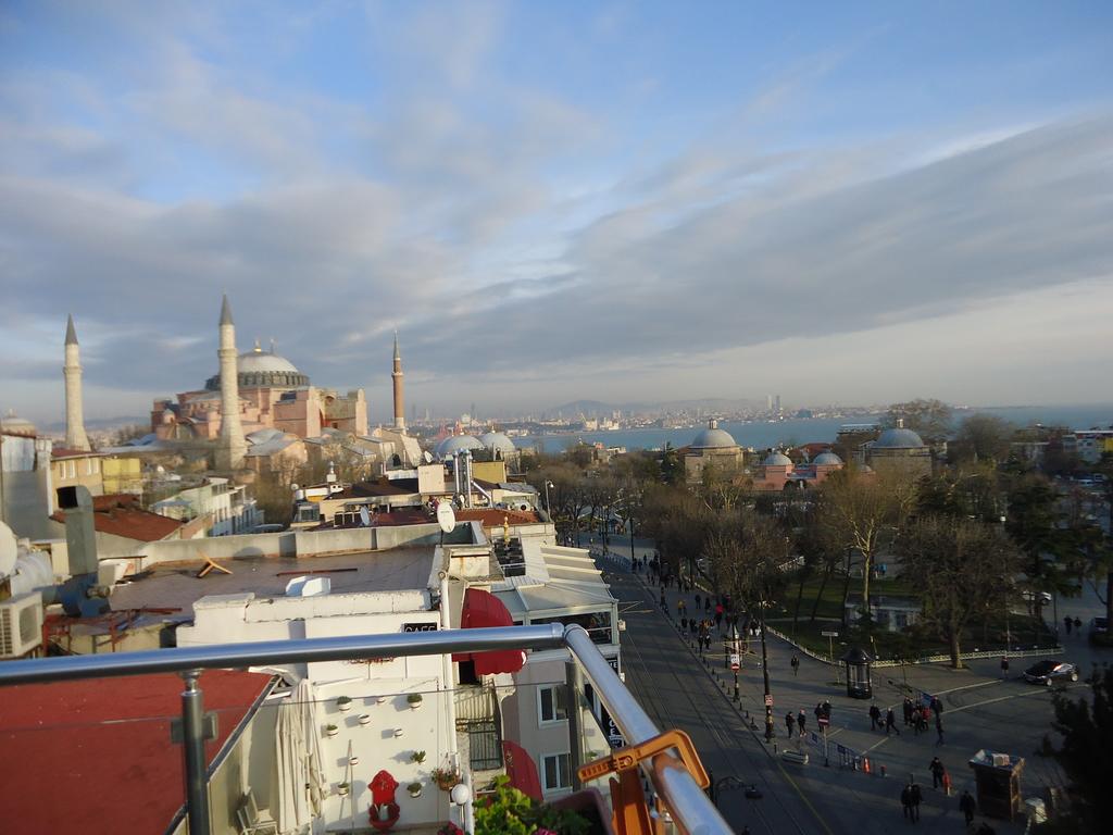 Туры в отель Ambassador Hotel Стамбул Турция