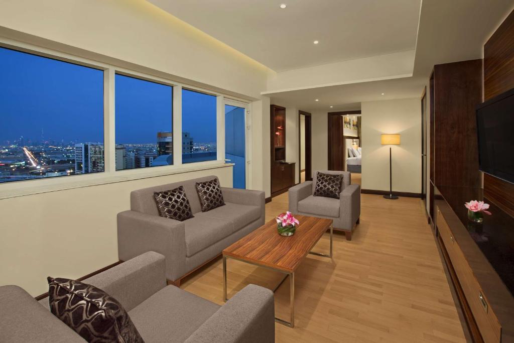 Отдых в отеле Doubletree by Hilton Hotel & Residences Dubai – Al Barsha Дубай (город) ОАЭ