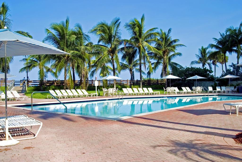 Holiday Inn Miami Beach - Oceanfront, Майами-Бич, фотографии туров