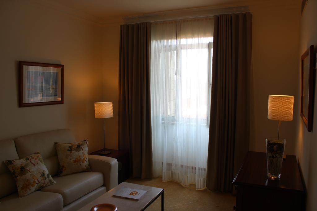 Горящие туры в отель Hotel Solar Palmeiras Пасу-де-Аркуш Португалия