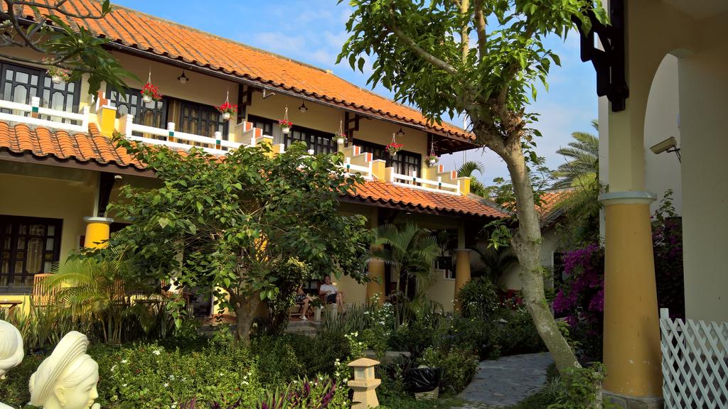Відпочинок в готелі Dynasty Resort