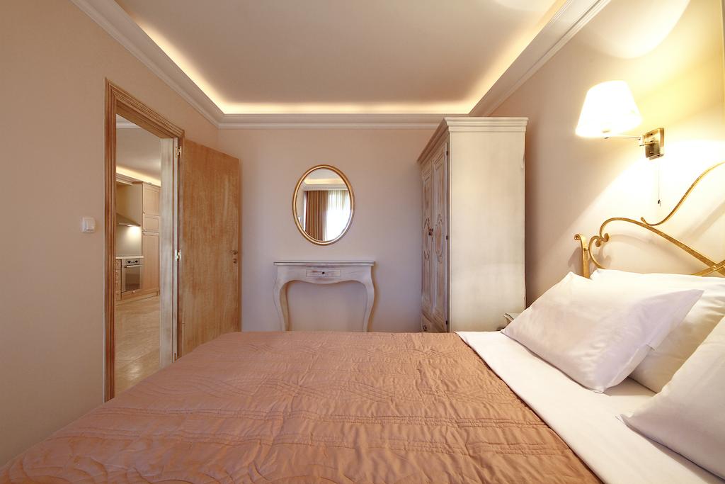 Lux Apartments Petrovac Czarnogóra ceny