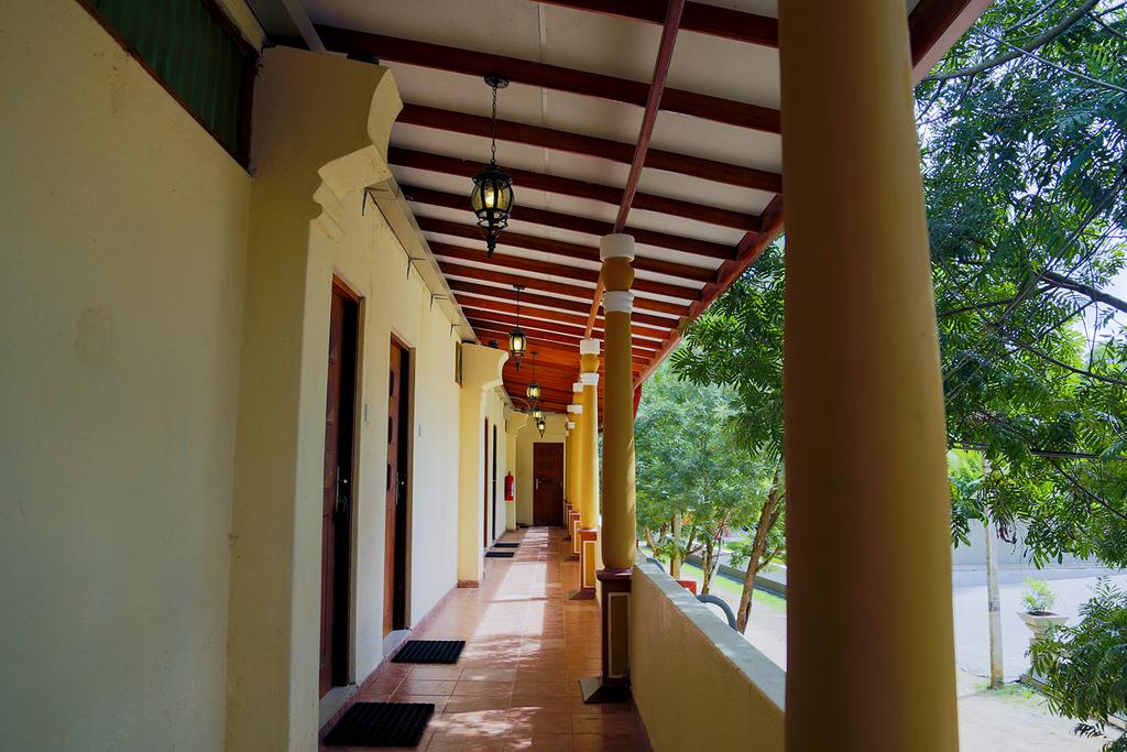 Туры в отель Miridiya Lake Resort Анурадхапура