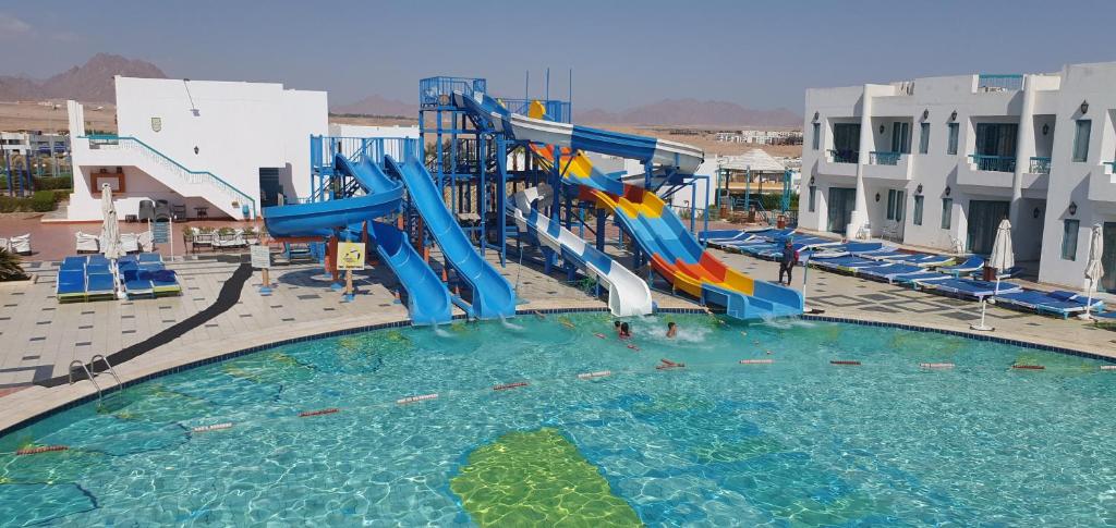Hotel guest reviews Sharm Holiday Resort Aqua Park