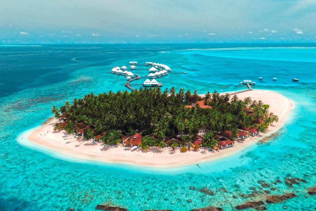 Diamonds Thudufushi, Maldives, Male, tours, photos and reviews