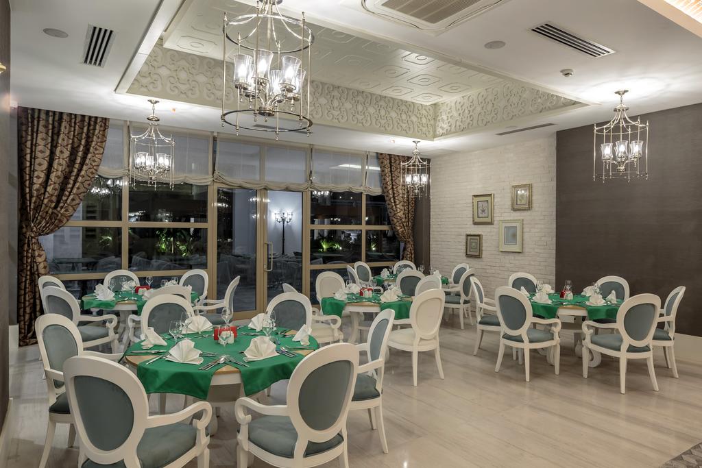 Цены в отеле Sunis Efes Royal Palace Resort & Spa