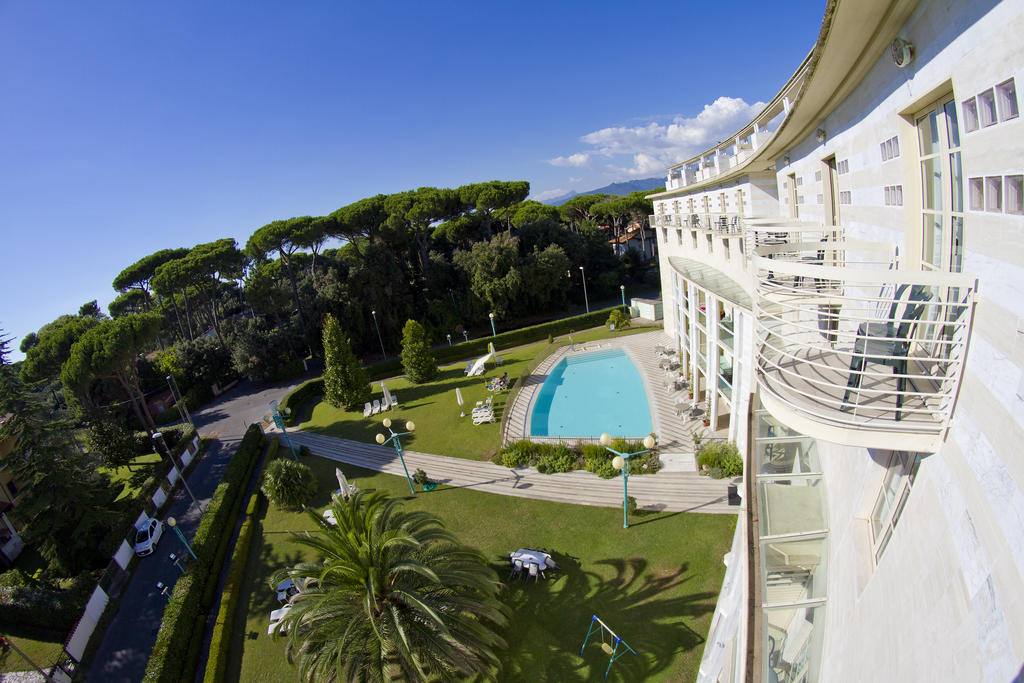 Горящие туры в отель Residence Onda Marina Марина-ди-Пьетрасанта Италия