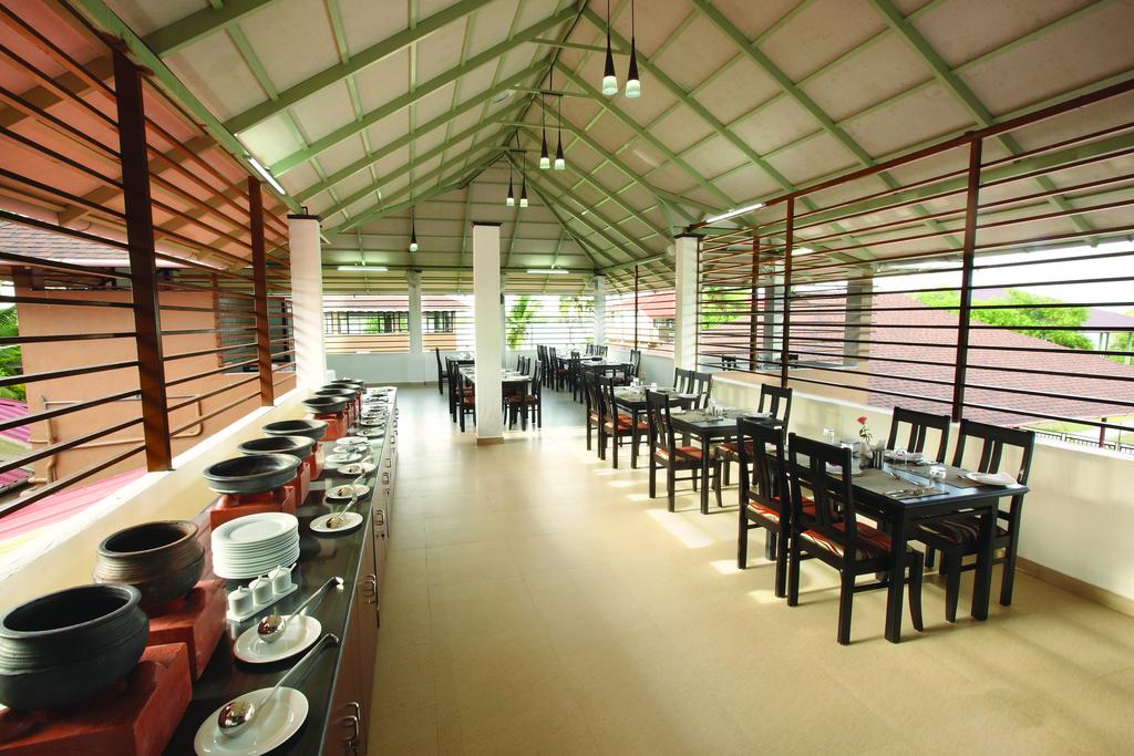 Горящие туры в отель Grand Ayur Island Керала