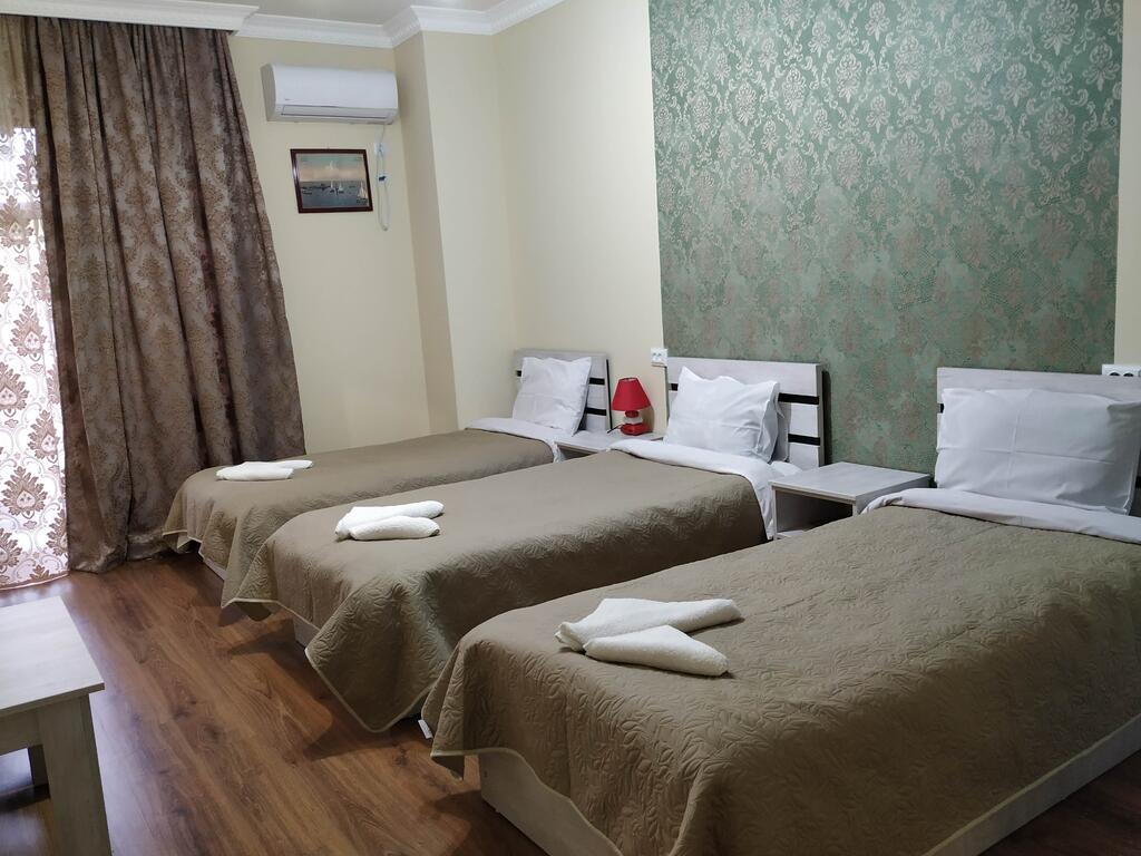 Відпочинок в готелі Batumi Home
