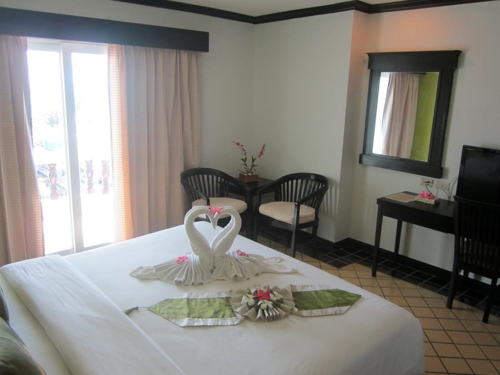 Горящие туры в отель Jomtien Thani Hotel