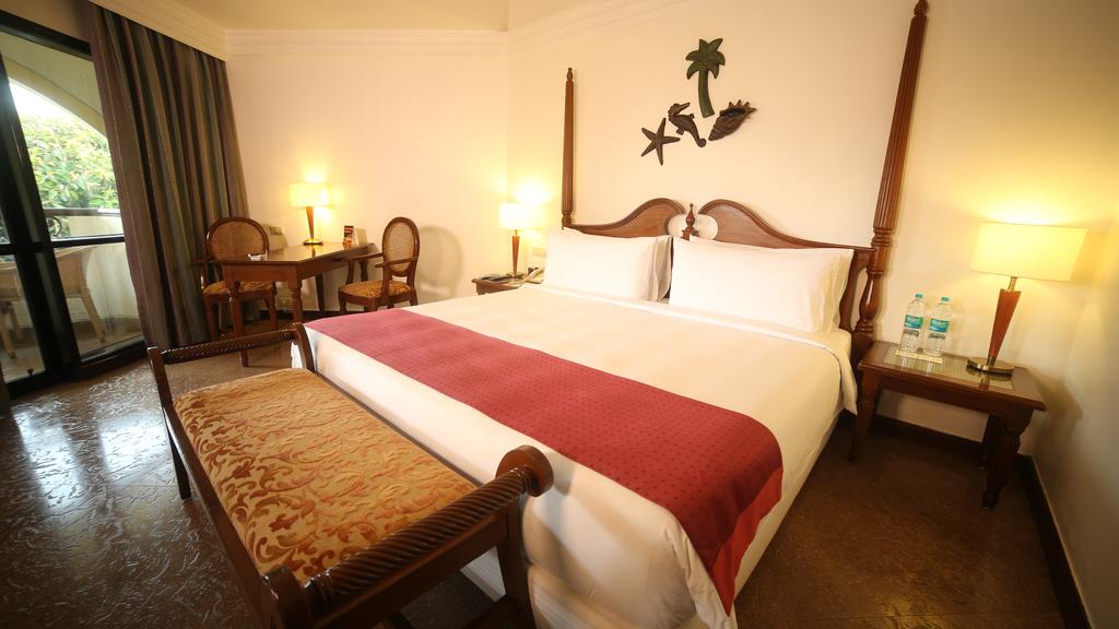 Hotel rest Holiday Inn Goa Colvale